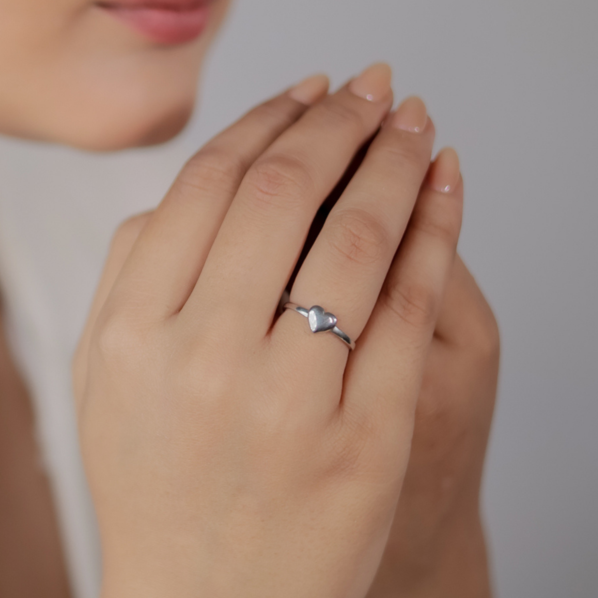 Heart Shape Tiny Promise Ring, Hallmarked 925 Sterling Silver White Gold - sitabo