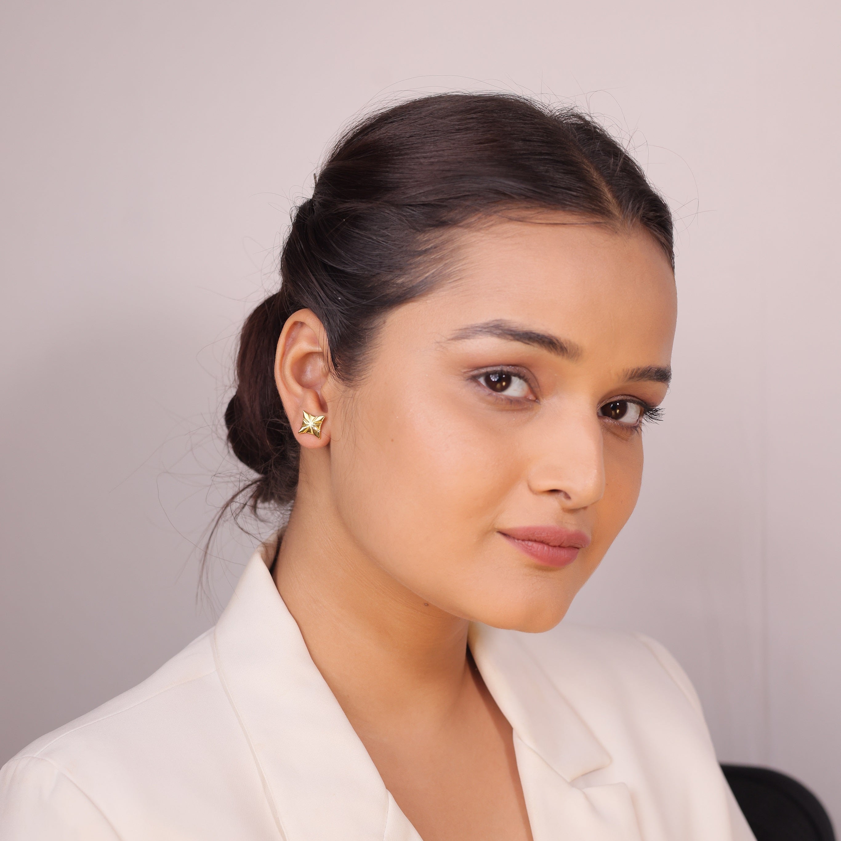 Silver Jewelry By Kesardeep