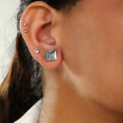 Stylish Pyramid Square Shape Stud Earrings, Hallmarked 925 Sterling Silver sterlyn 925